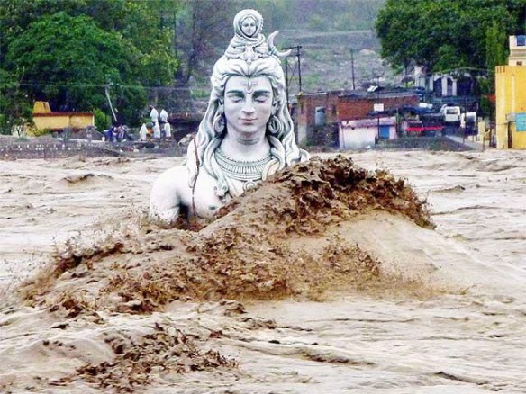 submerged-lord-shiva-idol-in-rishikesh-1